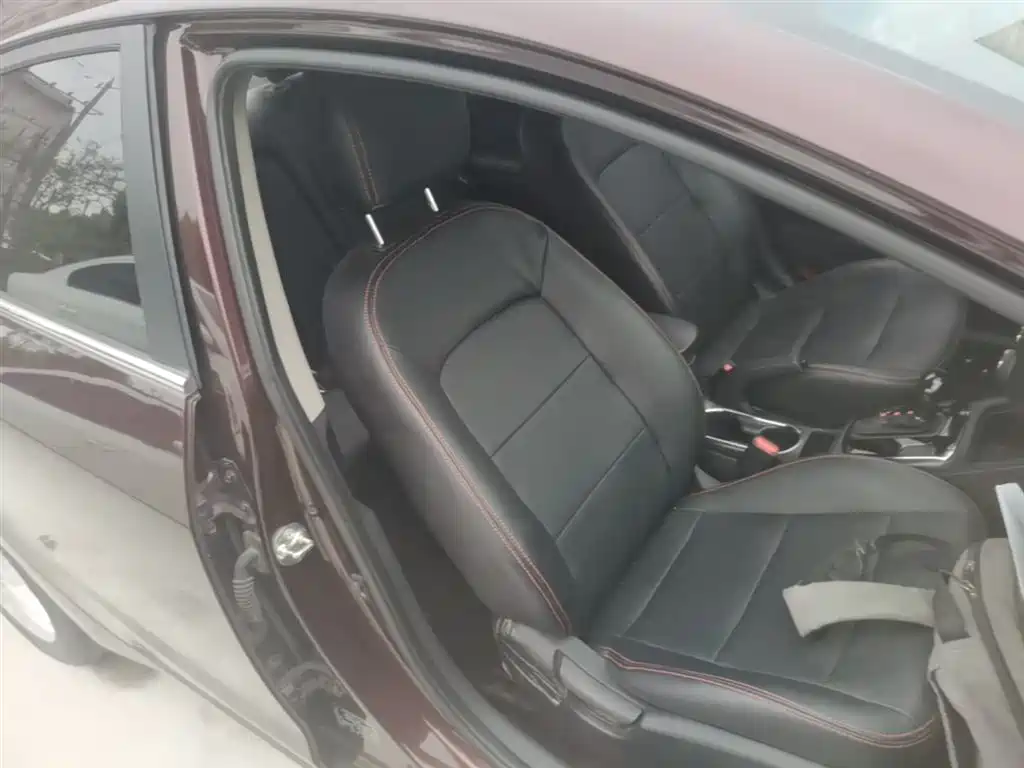 Kia K3
