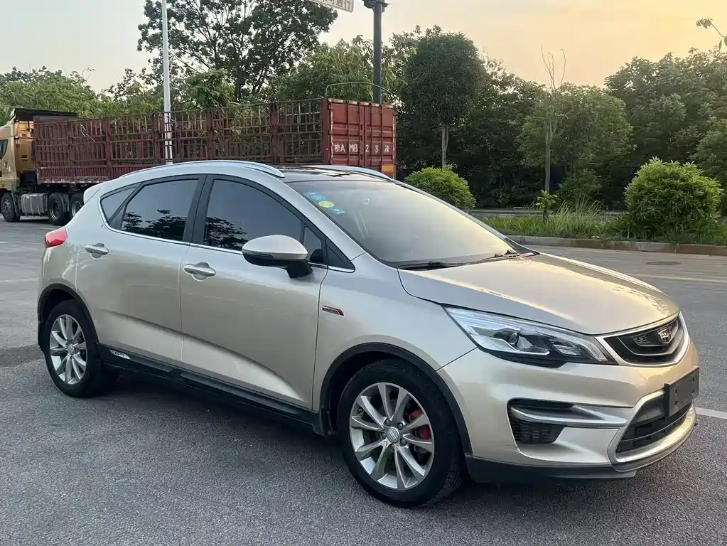 Geely Emgrand GS