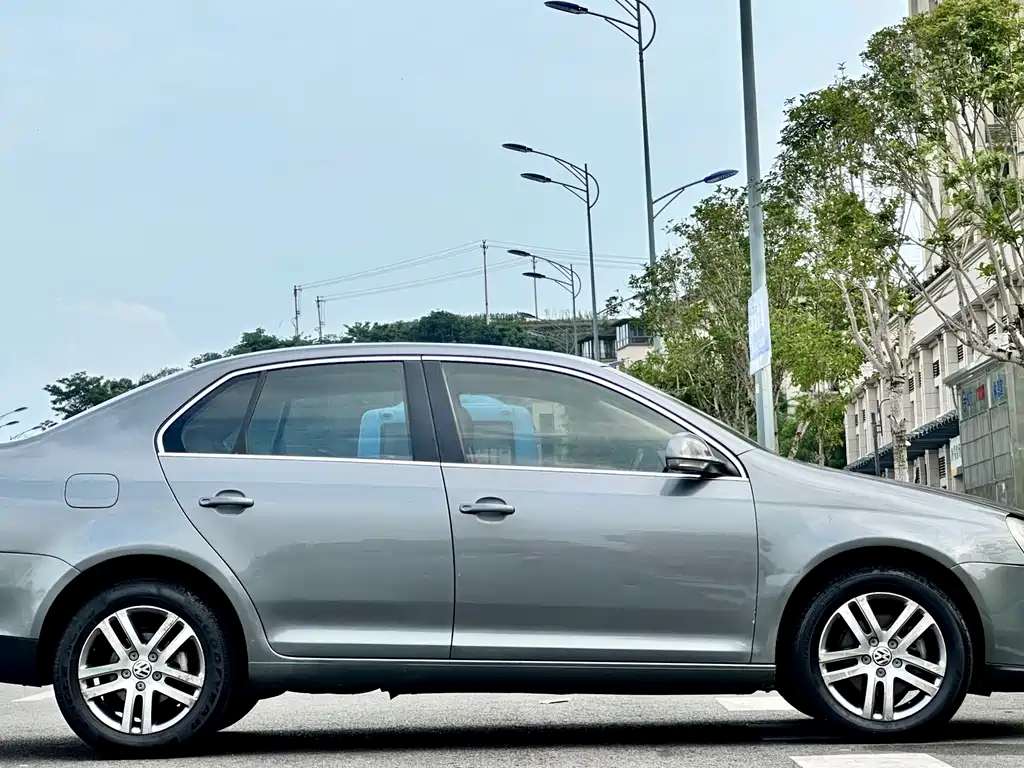 Volkswagen Sagitar