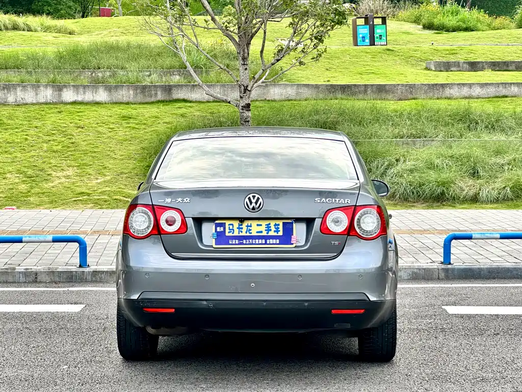 Volkswagen Sagitar