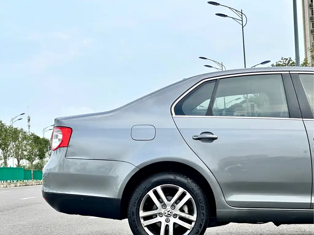 Volkswagen Sagitar