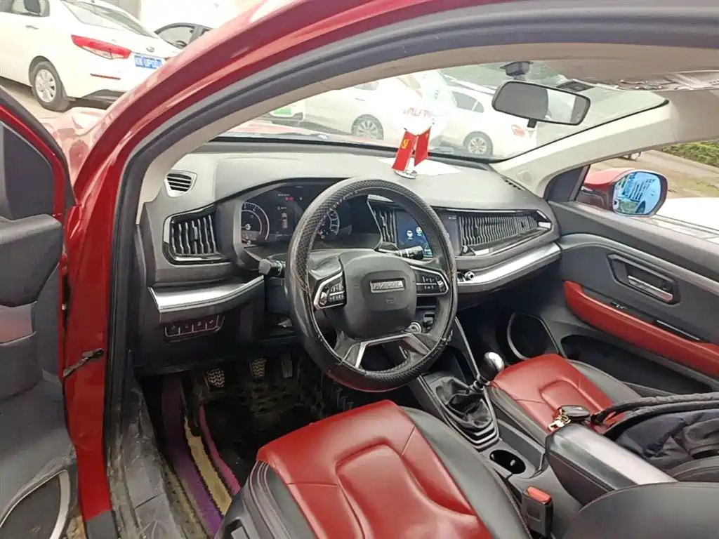 Haval H2s
