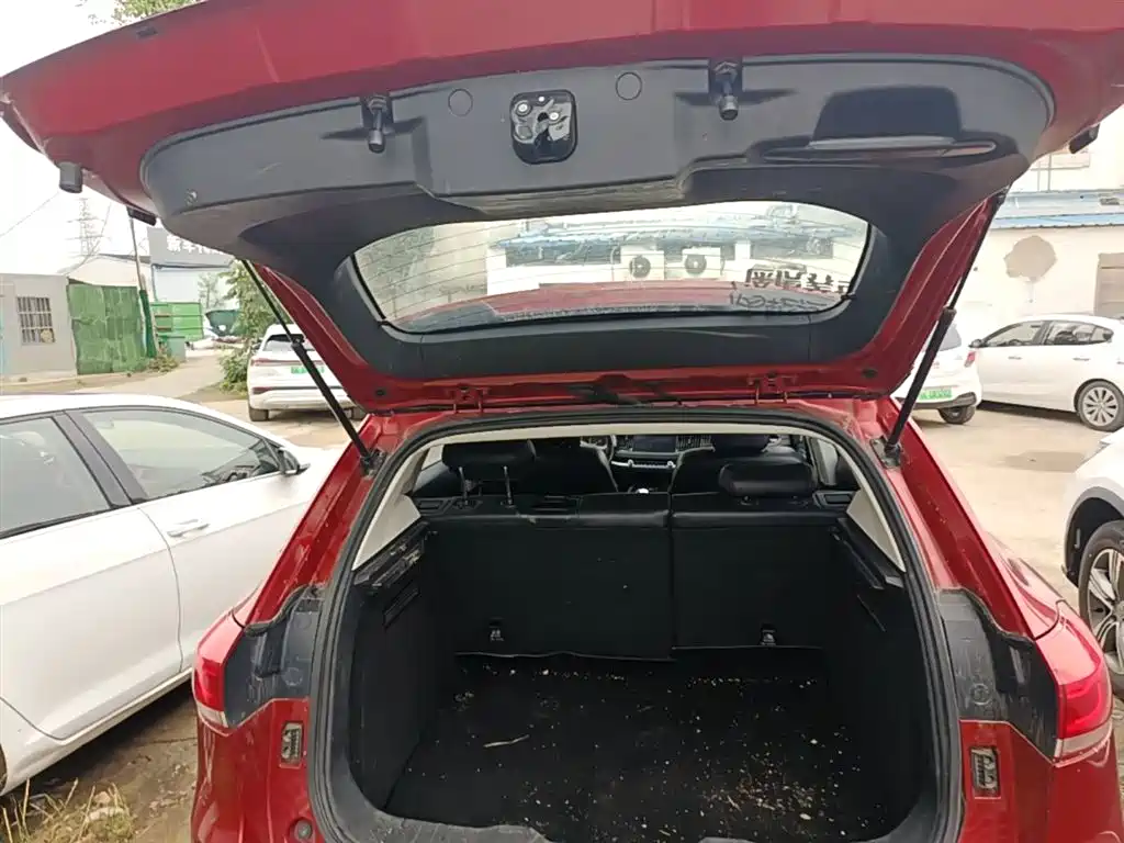 Haval H2s