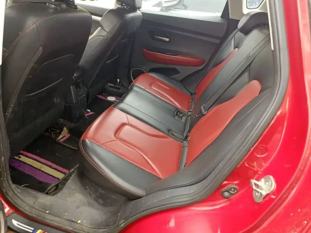 Haval H2s