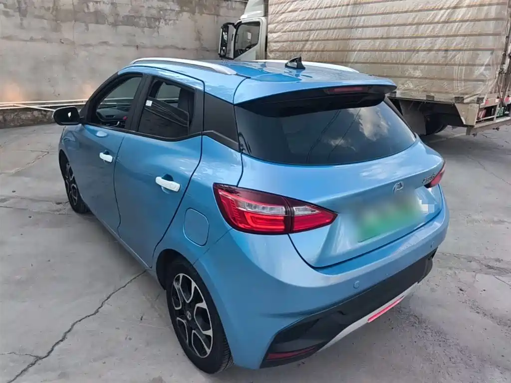 JMEV EV3