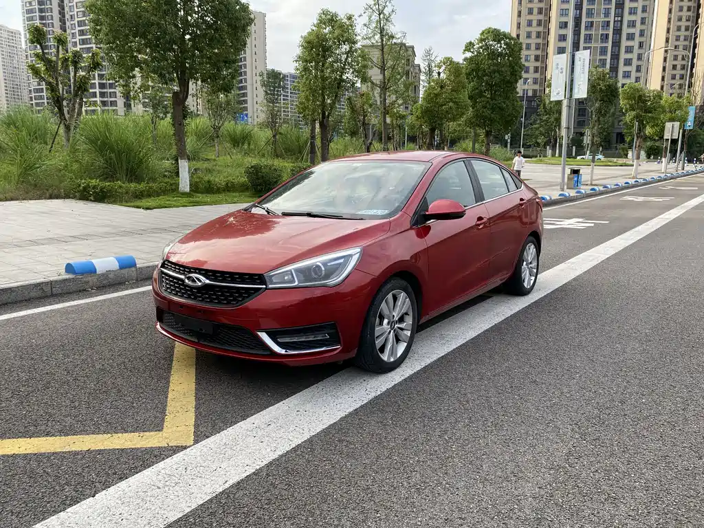 Chery Arrizo 5