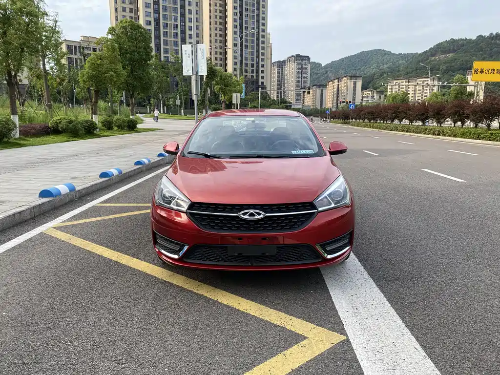Chery Arrizo 5