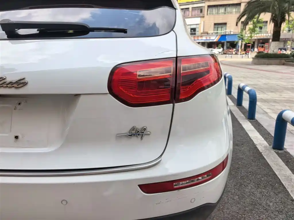 Zotye Zotye SR9