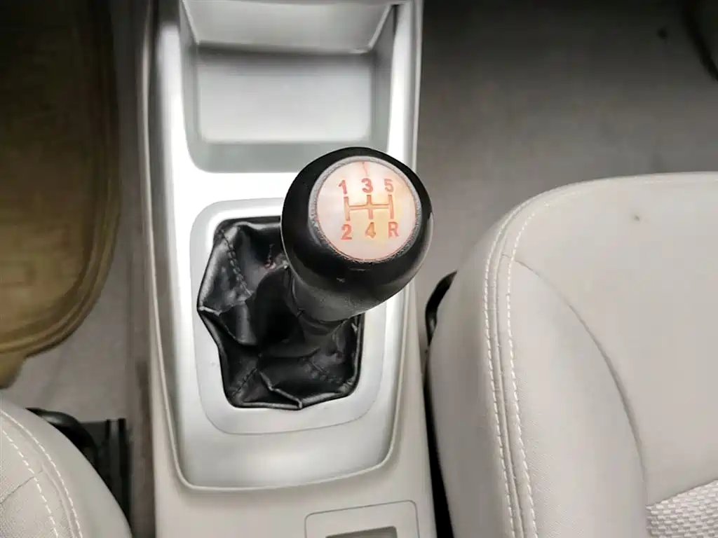 Changan V3