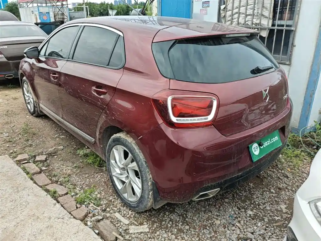 DS DS 4S