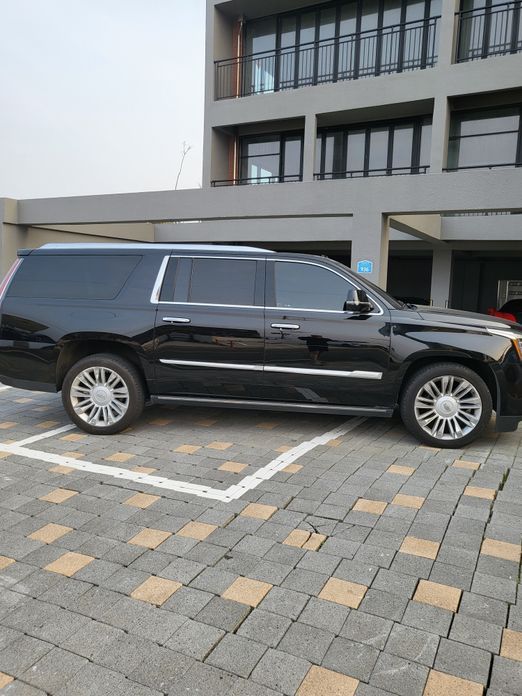 Cadillac Escalade