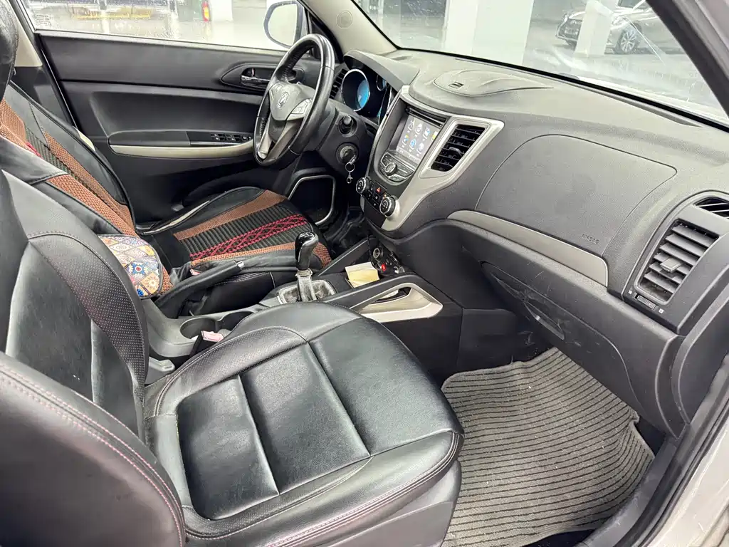 Changan CS35
