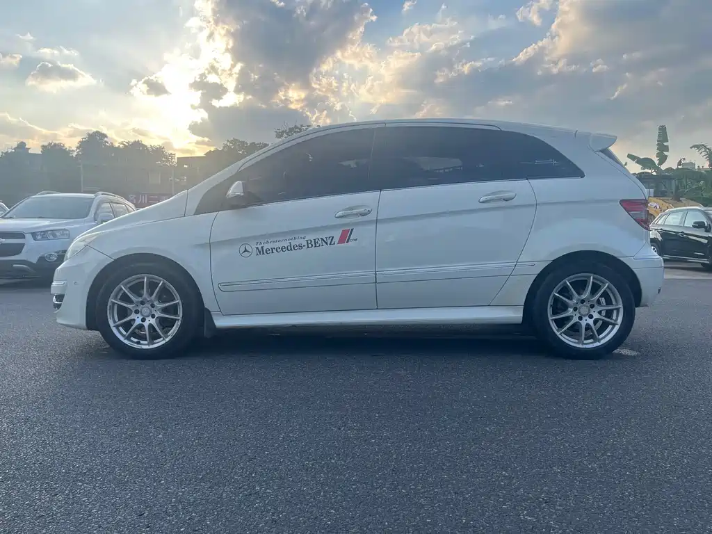 Mercedes-Benz B-Class