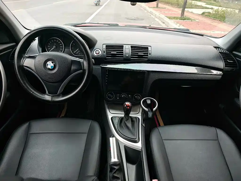 BMW 1 Series (Import)