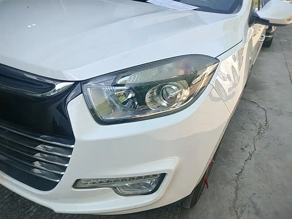 JAC Refine S5