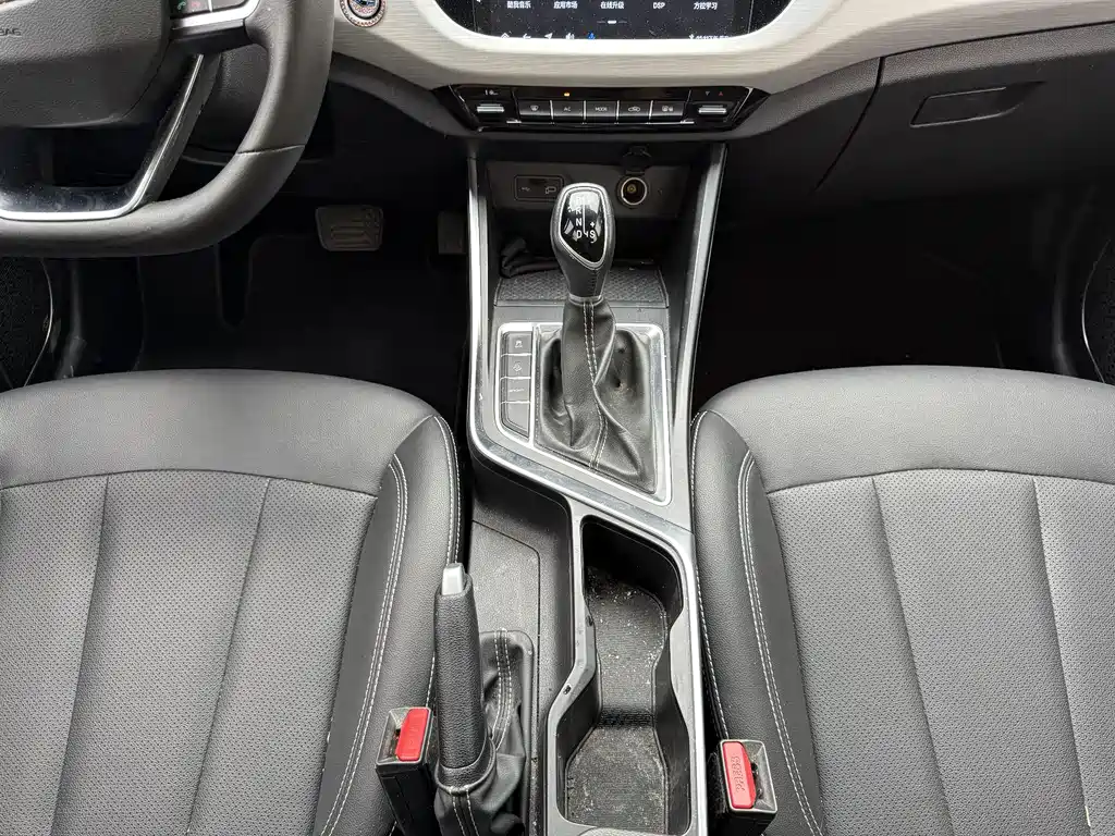 Geely Vision X3
