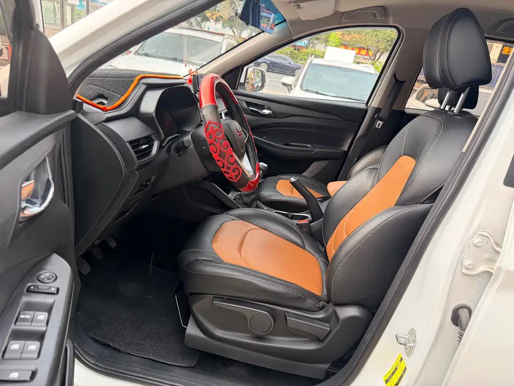 Wuling Hongguang S3