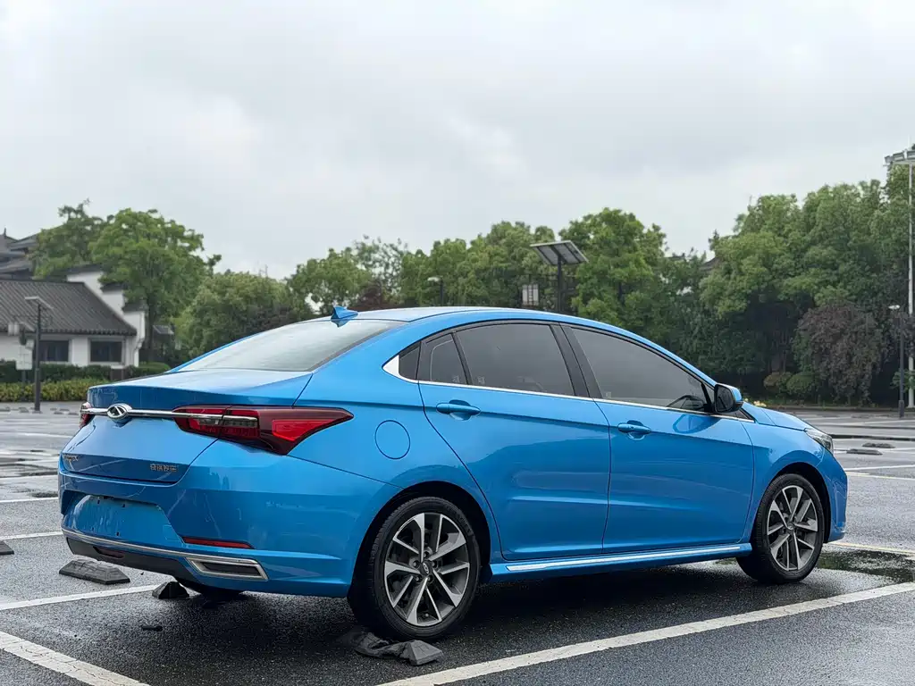 Chery Arrizo GX