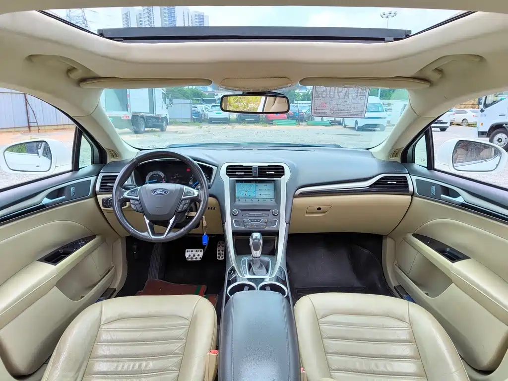 Ford Mondeo