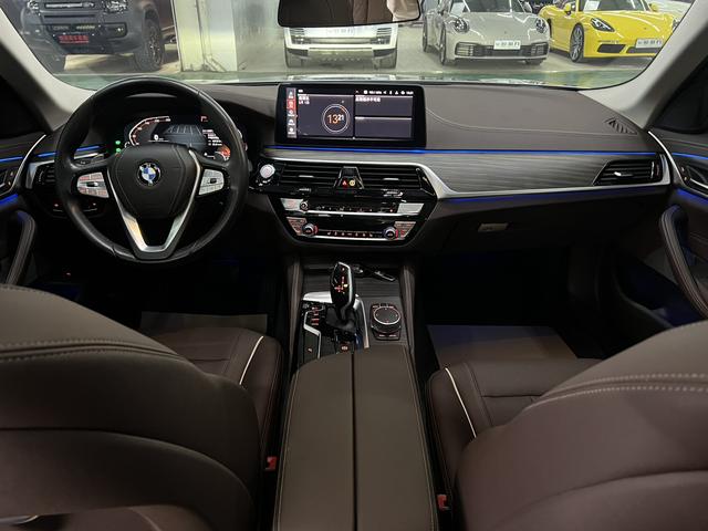 BMW BMW 5-Series