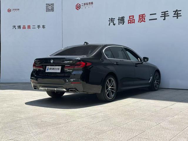 BMW BMW 5-Series