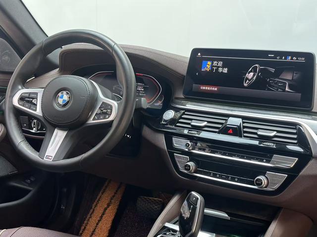 BMW BMW 5-Series