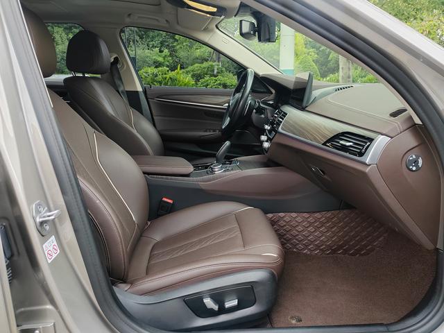 BMW BMW 5-Series