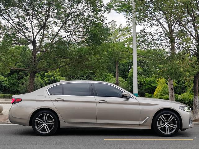 BMW BMW 5-Series