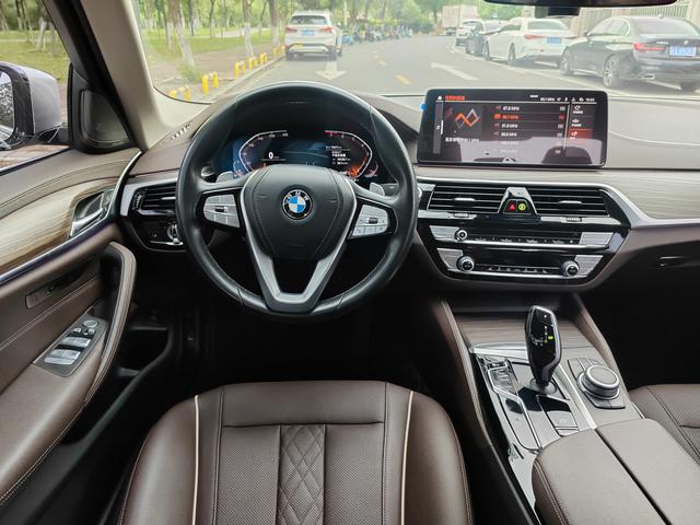 BMW BMW 5-Series