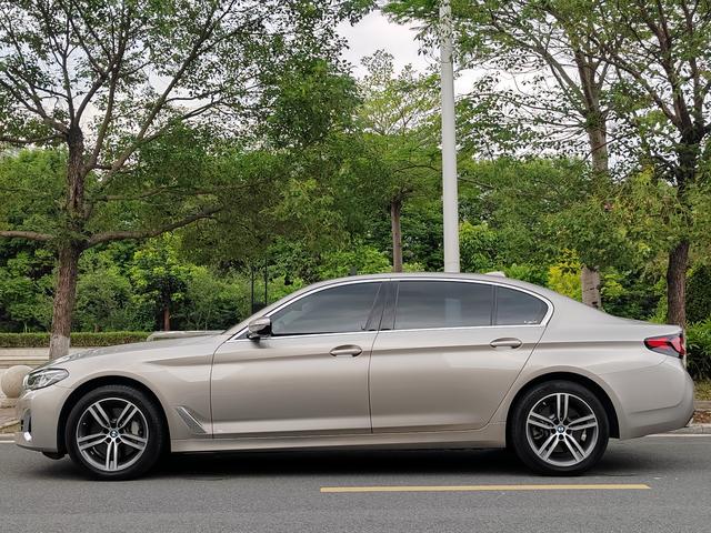 BMW BMW 5-Series