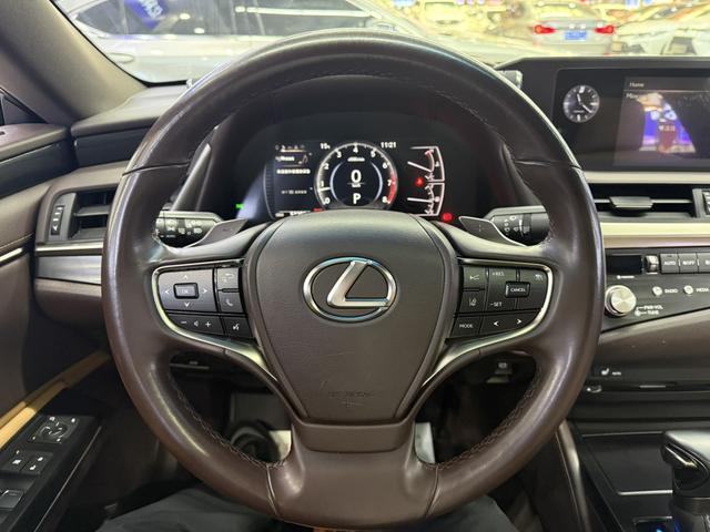 Lexus Lexus ES