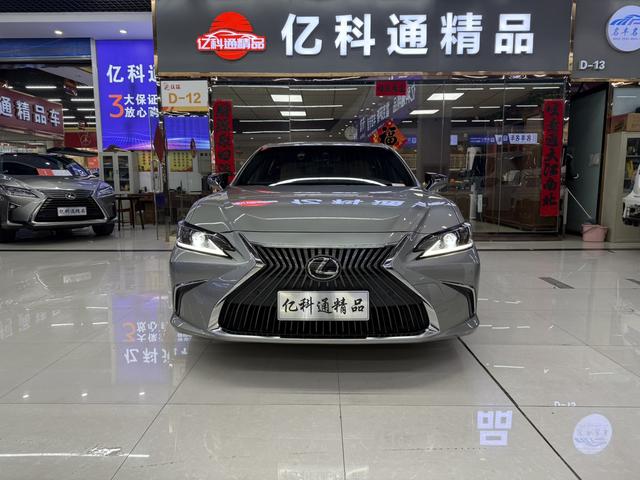 Lexus Lexus ES