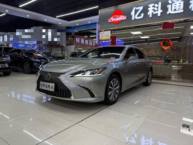 Lexus Lexus ES