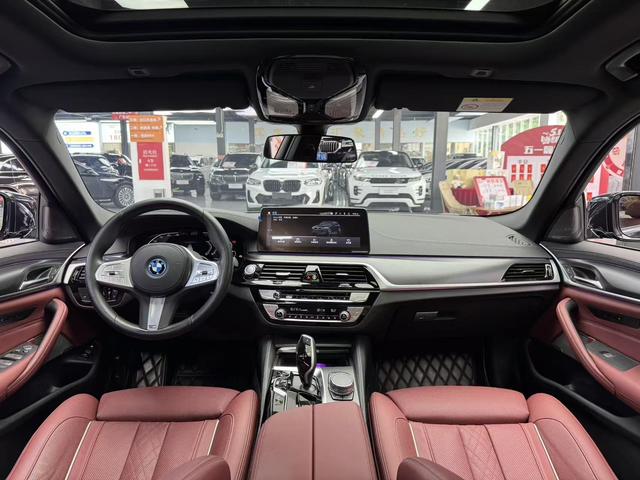 BMW BMW 5-Series PHEV