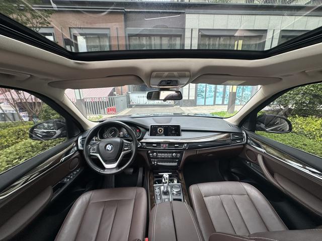BMW BMW X5 (Import)