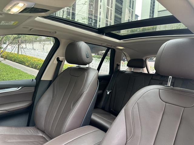 BMW BMW X5 (Import)