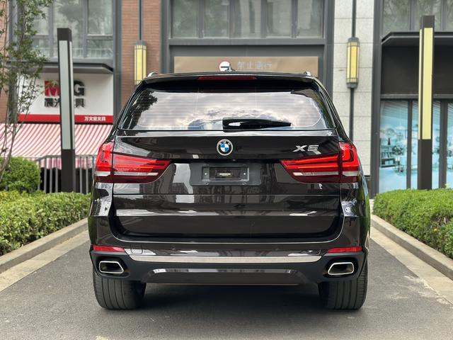 BMW BMW X5 (Import)