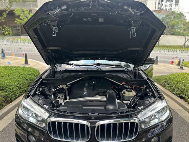 BMW BMW X5 (Import)