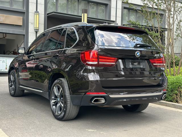 BMW BMW X5 (Import)
