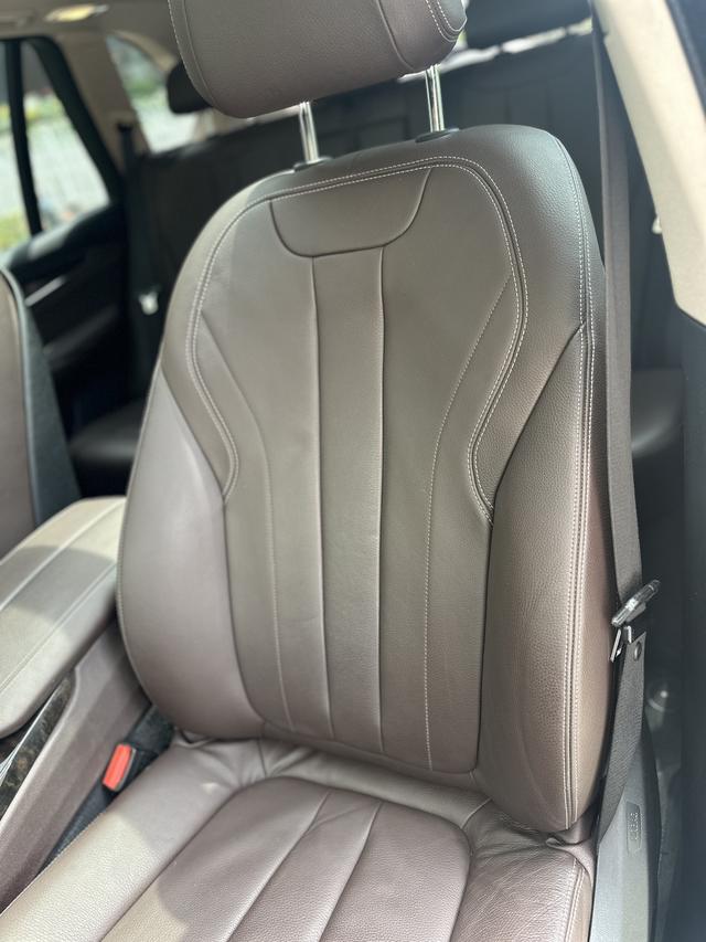 BMW BMW X5 (Import)