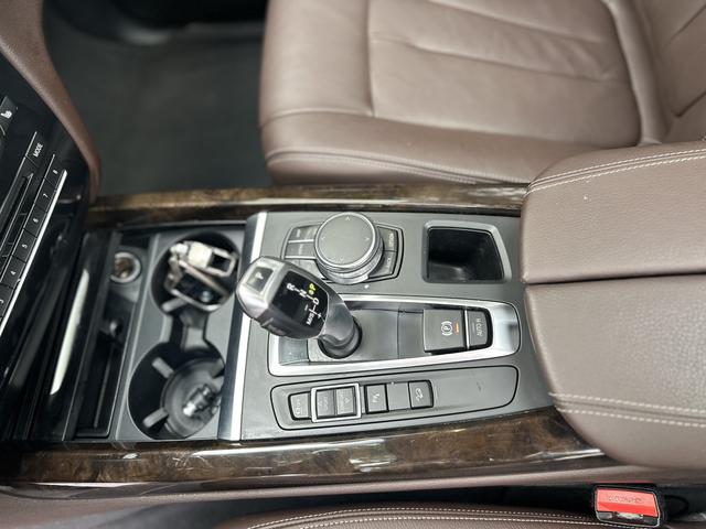 BMW BMW X5 (Import)