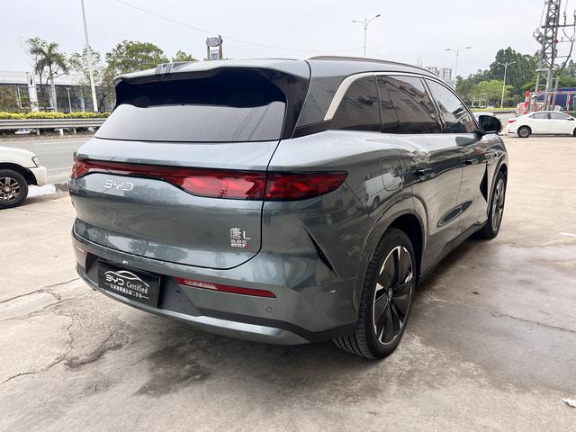 BYD Tang L EV