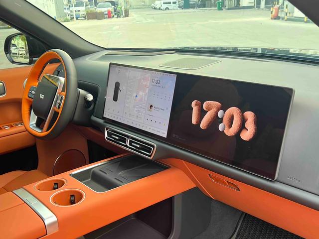 Li Auto Li Auto L8