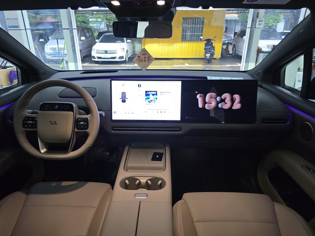 Li Auto Li i6