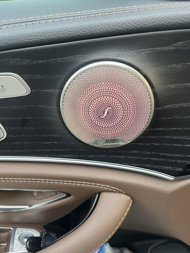 Mercedes-Benz Mercedes-Benz E-Class