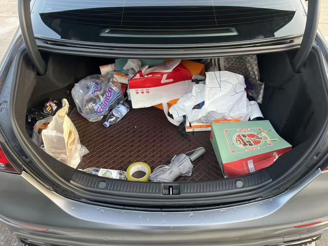 Mercedes-Benz Mercedes-Benz E-Class