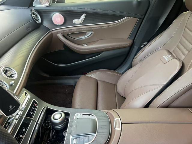 Mercedes-Benz Mercedes-Benz E-Class