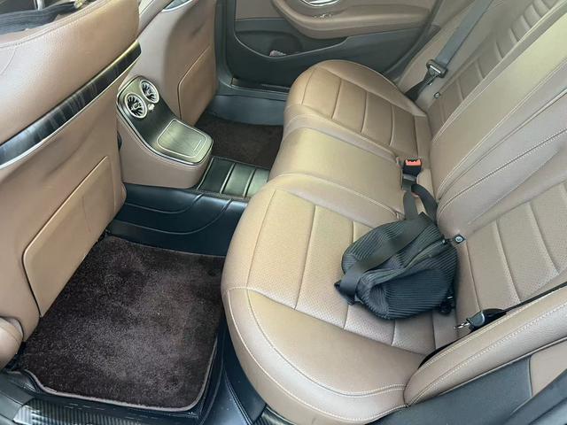 Mercedes-Benz Mercedes-Benz E-Class