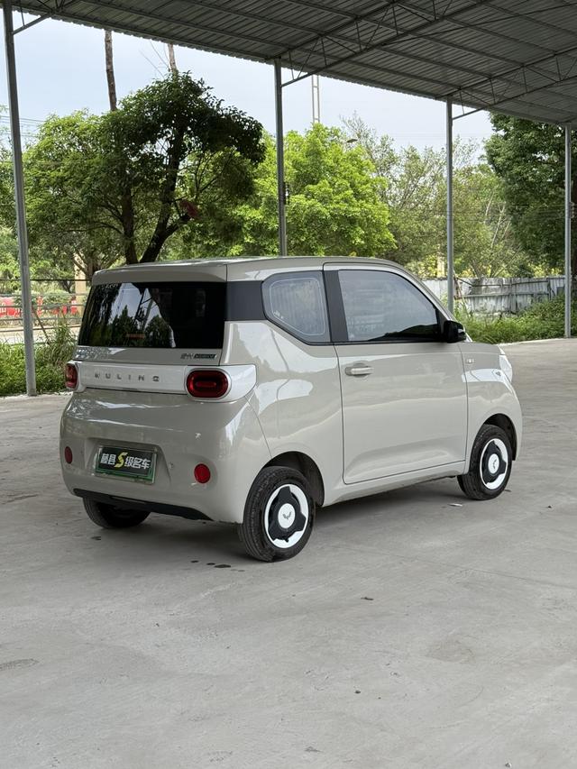 Wuling Wuling Hongguang MINIEV