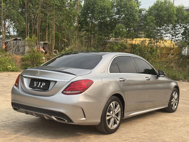Mercedes-Benz Mercedes-Benz C-Class